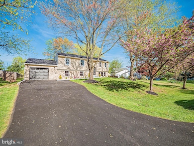 17105 Butler Rd, Poolesville, MD 20837 - photo 2