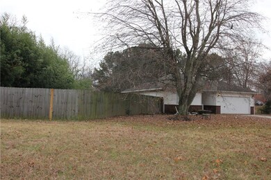 14533 E Highway 264, Lowell, AR 72745 - photo 3