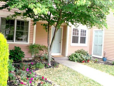 3 Bristol Woods Dr unit C-3, Bristol, RI 02809 - photo 2