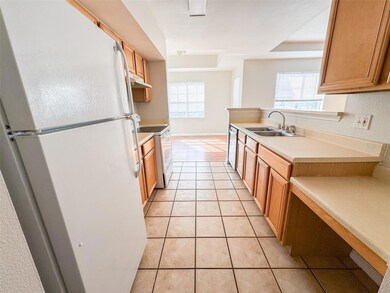 1125 Villagio Cir unit 201, Sarasota, FL 34237 - photo 4