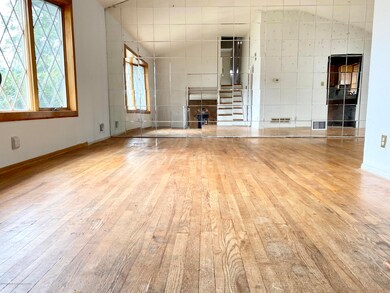 16 Varady Dr, Fords, NJ 08863 - photo 6