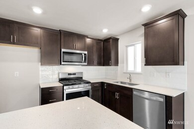 10953 188th St E unit 882, Puyallup, WA 98374 - photo 3