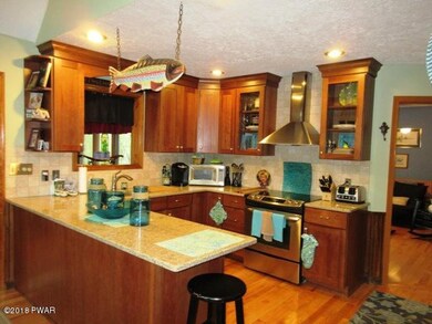 102 Buckboard Ln, Hawley, PA 18428 - photo 4