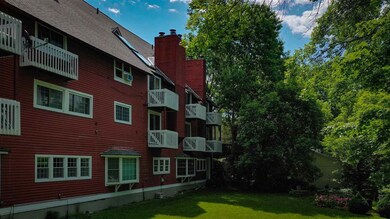 1856 Quechee Main St unit 5, Hartford, VT 05001 - photo 3