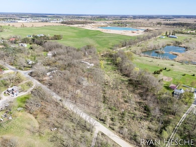 7-web-or-mls-1057 W Tuttle Rd-7