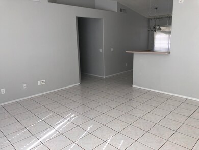 512 E Harrison St, Chandler, AZ 85225 - photo 2