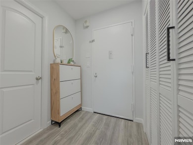 The Galaxy Towers unit 6B, Guttenberg, NJ 07093 - photo 2