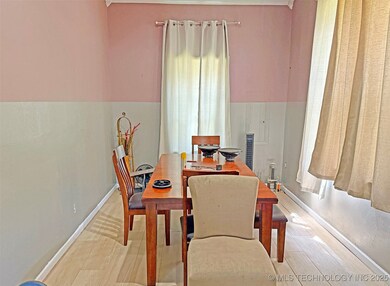 5219 E Latimer St, Tulsa, OK 74115 - photo 5