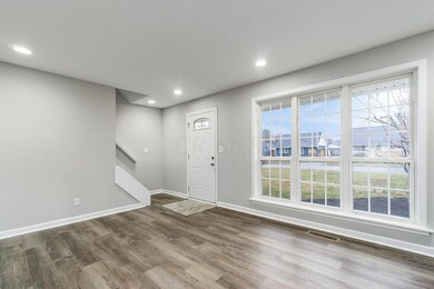 525 Virginia Cir W, Columbus, OH 43213 - photo 4