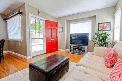 Great room for lounging and relaxing or even enter