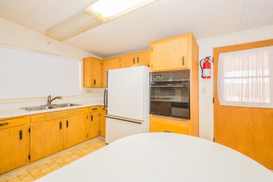 027 - 6744 E. Hayne Street