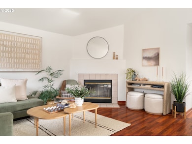 8422 SE 65th Ave, Portland, OR 97206 - photo 4