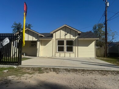 702 Majorca Dr unit A, Houston, TX 77076 - photo 2