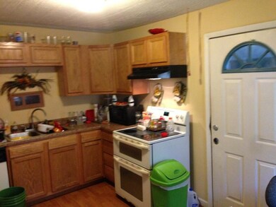Woodrwow Kitchen
