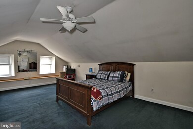 136 W 11th Ave, Conshohocken, PA 19428 - photo 6