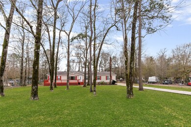 13632 Pinewood Village Dr, Conroe, TX 77302 - photo 5