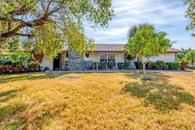 4419 Mangrove Point Rd, Bradenton, FL 34210 - photo 2