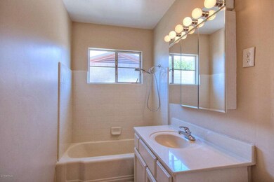 1356E2ndst006
