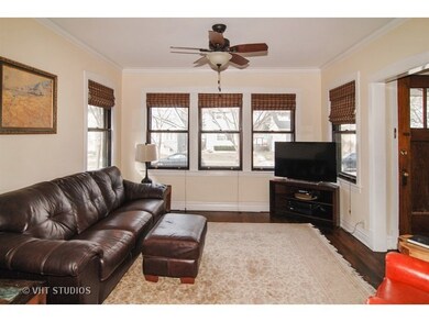 1168 S Elmwood Ave, Oak Park, IL 60304 - photo 2