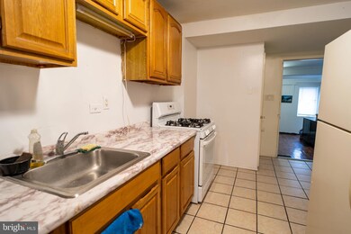 1234 Buttonwood St, Reading, PA 19604 - photo 7