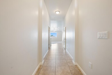 5.Entry Hall