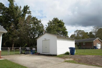 535 Little Dr, Winterville, NC 28590 - photo 5