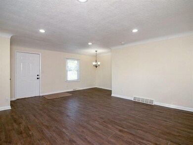 2942 State Ave, Des Moines, IA 50317 - photo 4