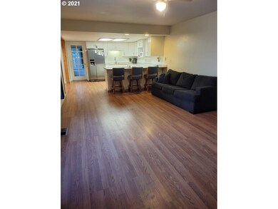 1312 V Ave, La Grande, OR 97850 - photo 6