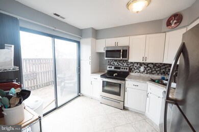 6 Hunters Way unit 6, Hatboro, PA 19040 - photo 6