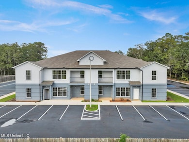 12088 Lamey Bridge Rd unit 3, D'Iberville, MS 39540 - photo 3