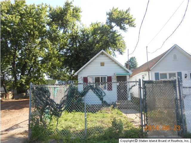 501 Midland Ave, Staten Island, NY 10306 - photo 2