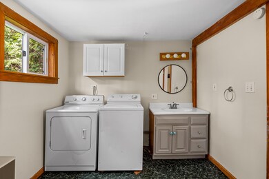 29 Thomas St, Camden, ME 04843 - photo 7
