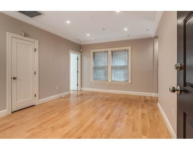 52 Cooper St unit 3, Boston, MA 02113 - photo 4
