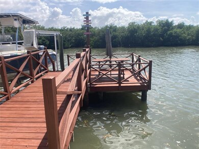 220 Boca Ciega Point Blvd S, Saint Petersburg, FL 33708 - photo 4