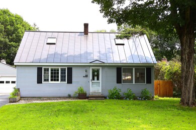 99 Davis Cir, White River Junction, VT 05001 - photo 3