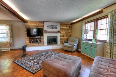 10103 W 60th Terrace, Shawnee, KS 66203 - photo 5