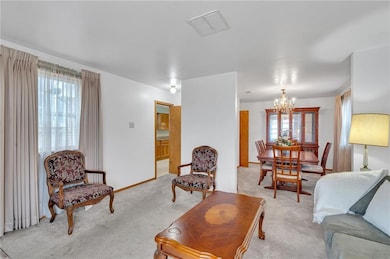 ntertaining Area opens into the Dining Room and th