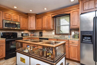 695 N Gregg Road-12