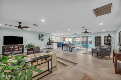 1735 W Seldon Ln, Phoenix, AZ 85021 - photo 5