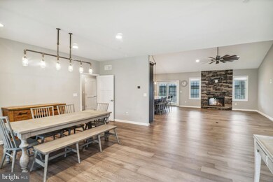 4874 Bushey Rd, Sykesville, MD 21784 - photo 4