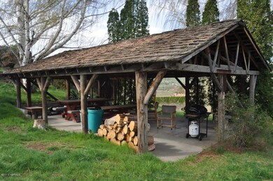Wonderful picnic shelter