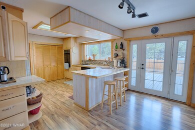 201 E Willis, Show Low, AZ 85901 - photo 4