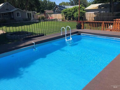 752 W Butterfield St, Weiser, ID 83672 - photo 3