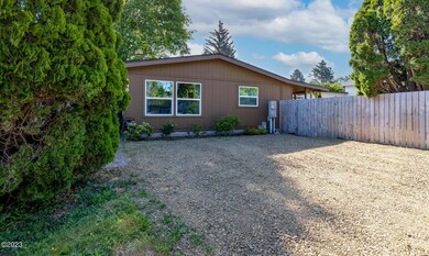 246 SE Neptune Ave, Lincoln City, OR 97367 - photo 3