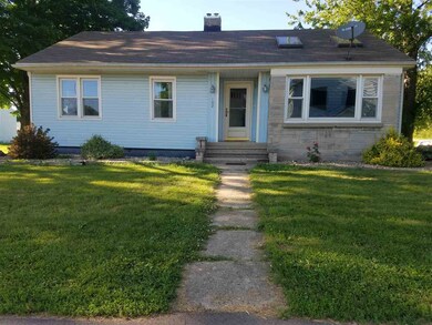 102 W Jefferson St, Mentone, IN 46539 - photo 2