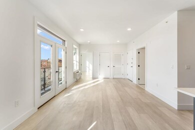 43-45 W 32nd St unit 501, Bayonne, NJ 07002 - photo 4