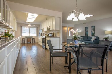 Bolivar-9096 kitchen-dining