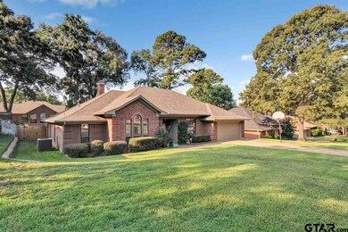 718 Cedar Creek Dr, Tyler, TX 75703 - photo 3