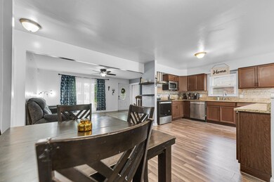 8-web-or-mls-25229 Hanover St Dearborn H
