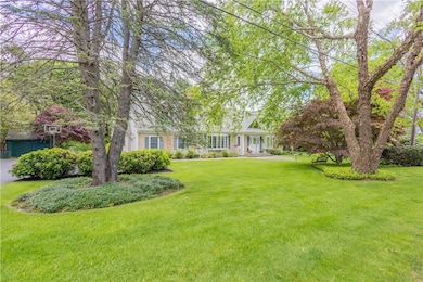 10 Bartlett Rd, Middletown, RI 02842 - photo 3